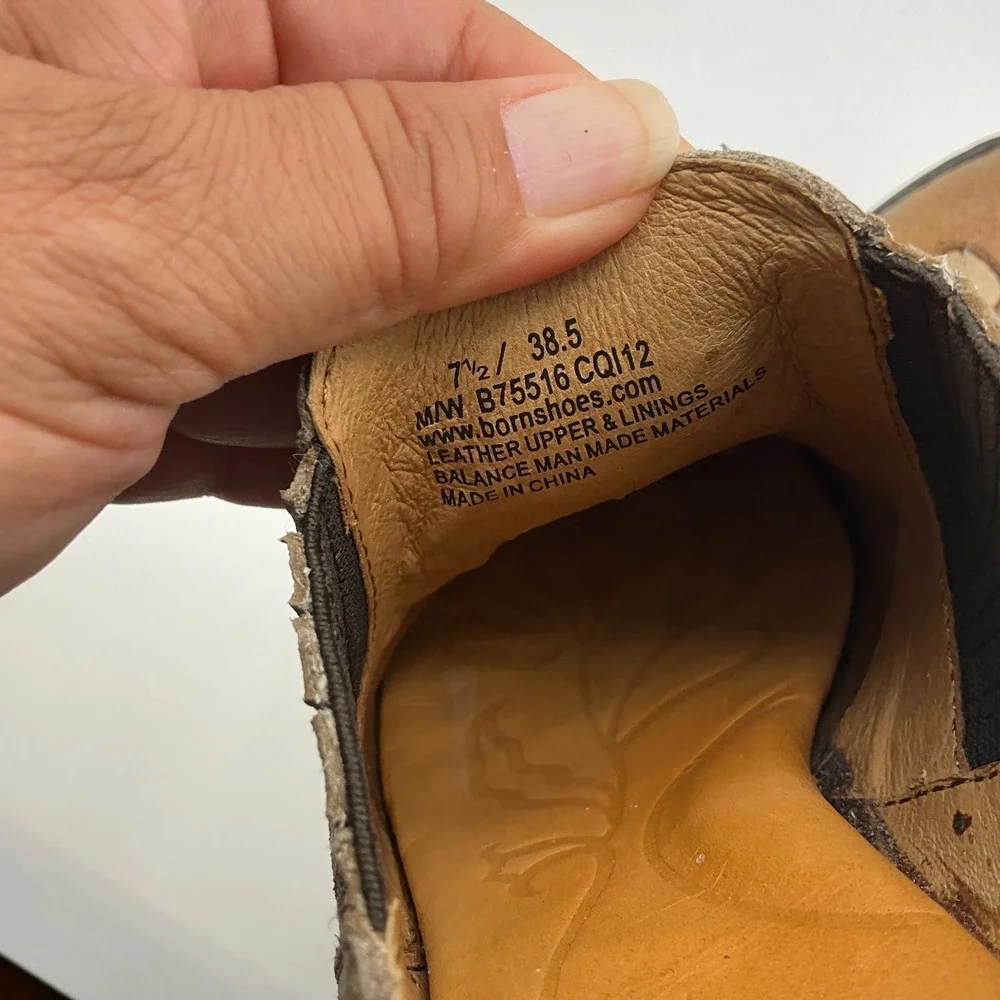 Born Amibeth Basa Nova Taupe‎ & Brown Leather Ankle Bootie B75516 Women Size 7.5